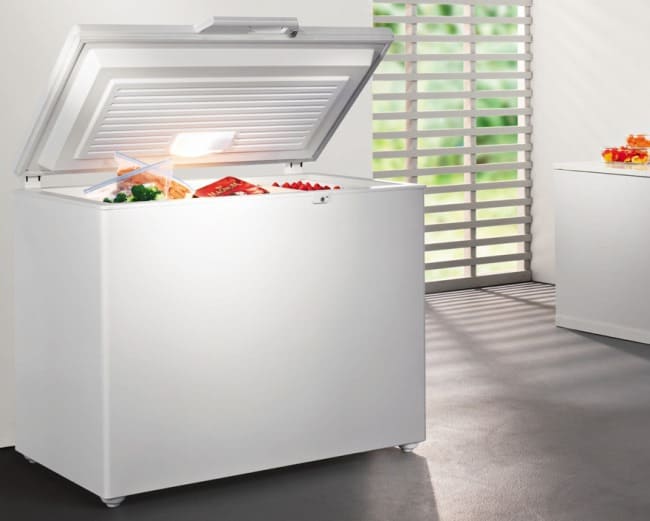 Перед удалением пену лучше заморозить