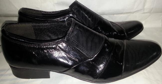 Если за обувью не ухаживать, то скрип появится в кратчайшие сроки