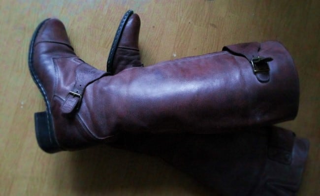 Из-за частой обработки, кожа теряет блеск