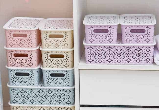 Материал пропускает воздух, что исключает появление затхлого запаха, влаги