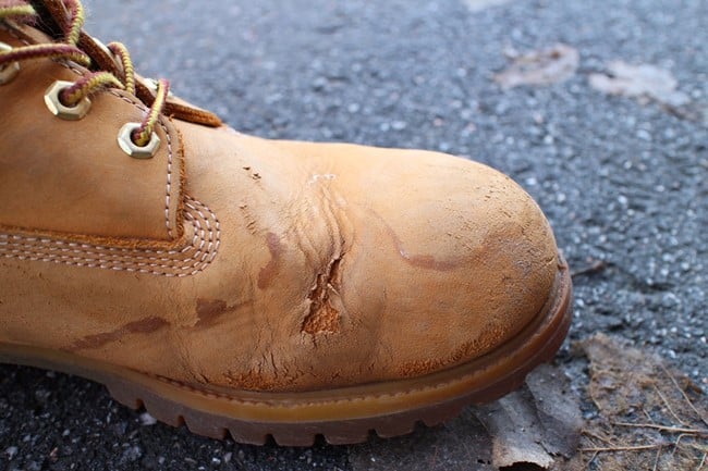 Не допускайте пересыхания нубука