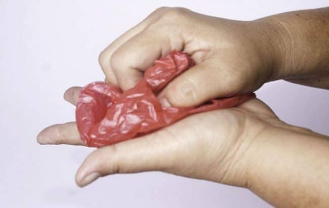 Полиэтилен прекрасно взаимодействует с силиконом