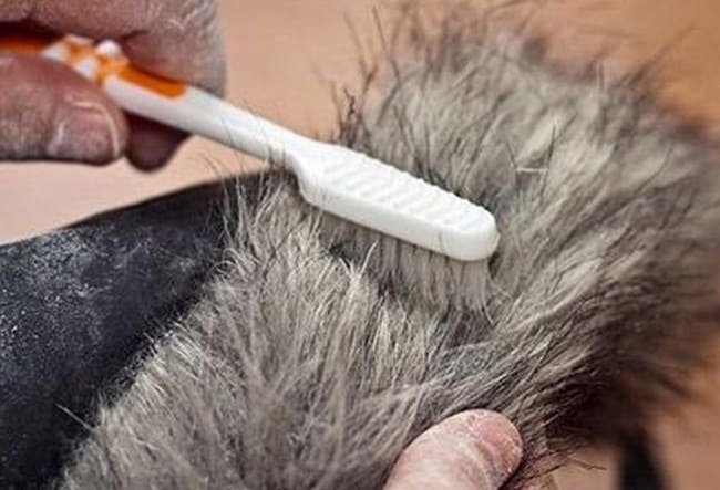 Равномерно распределите смесь по всей длине