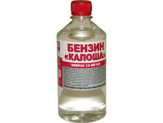 Чистим пену бензином