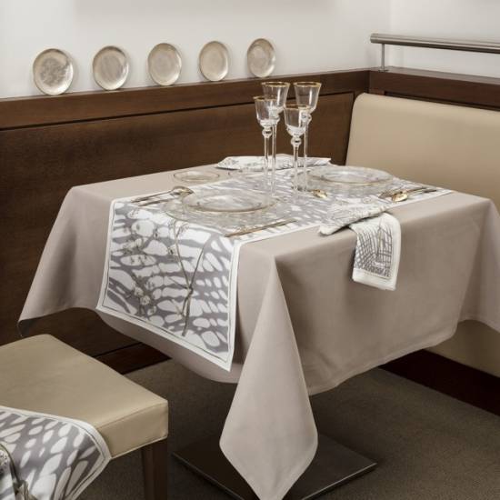 тканевая дорожка на стол