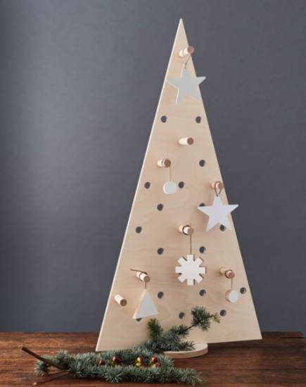 деревянная конструкция вместо ели